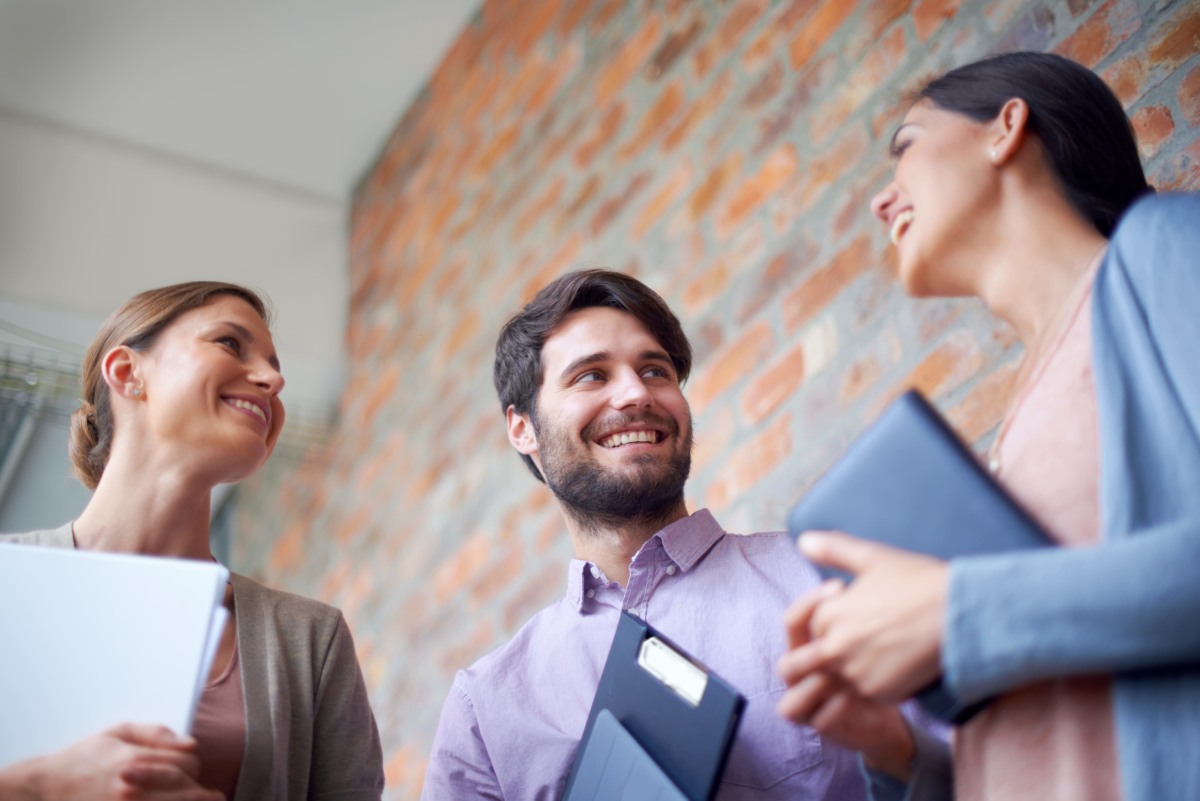 Persone che lavorano